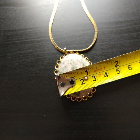 Statement Necklace large Jasper-like Stone Pendant gold flat chain NOS princess - Picture 9 of 10